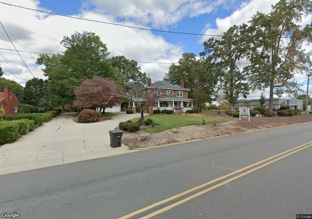 1231 Davie Ave, Statesville, NC 28677 - photo 1