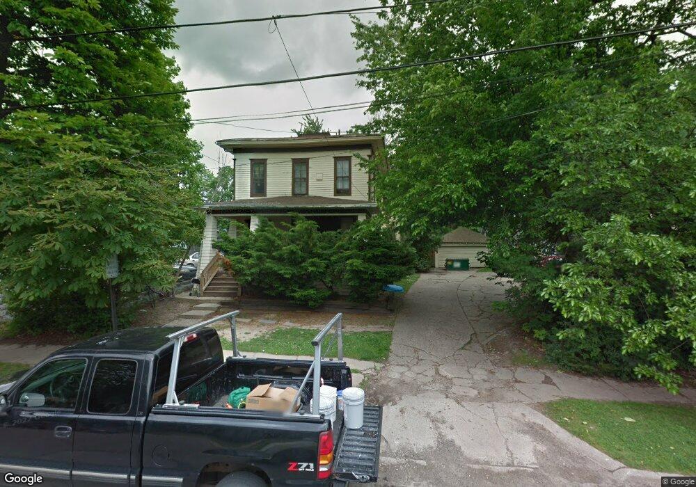 610 N Chestnut St, Lansing, MI 48933 - photo 1