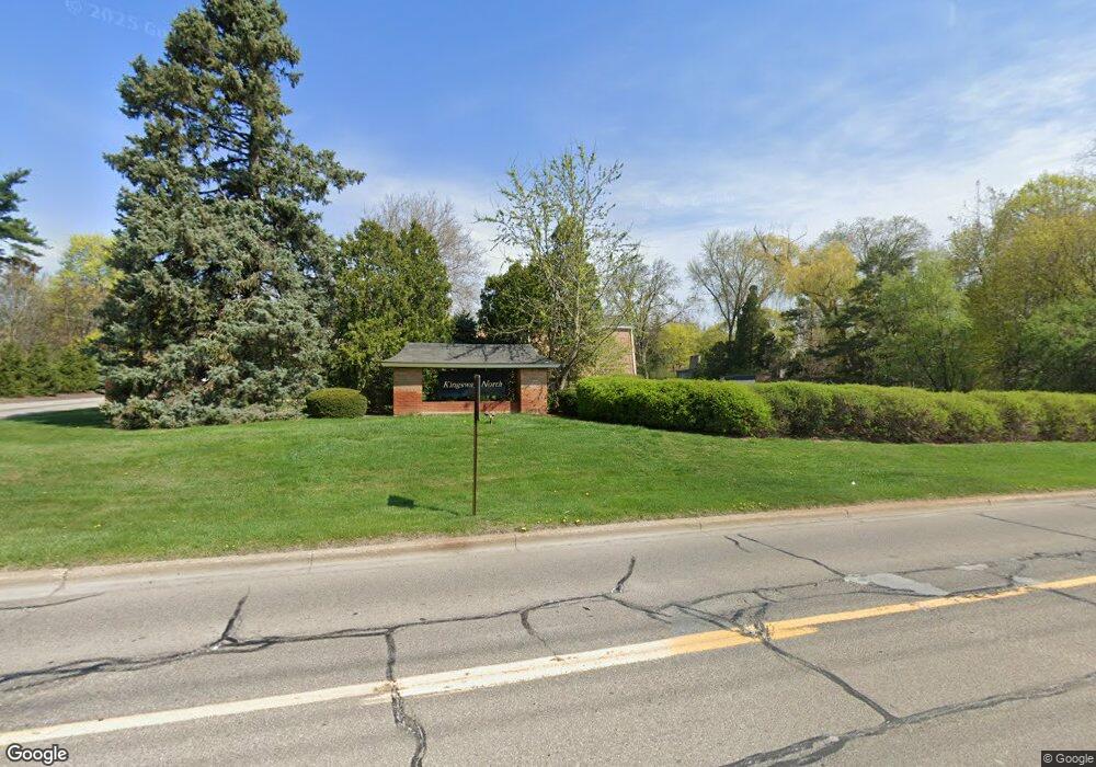 1745 Tiverton Rd, Bloomfield Hills, MI 48304 - photo 1