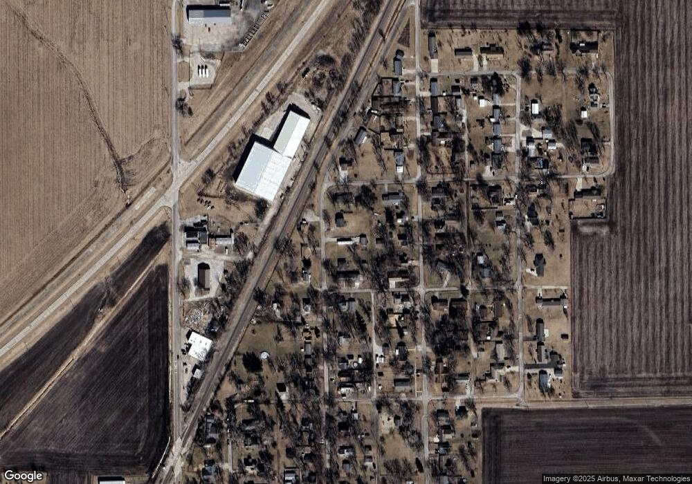 506 N 2nd Ave, Chenoa, IL 61726 - photo 1