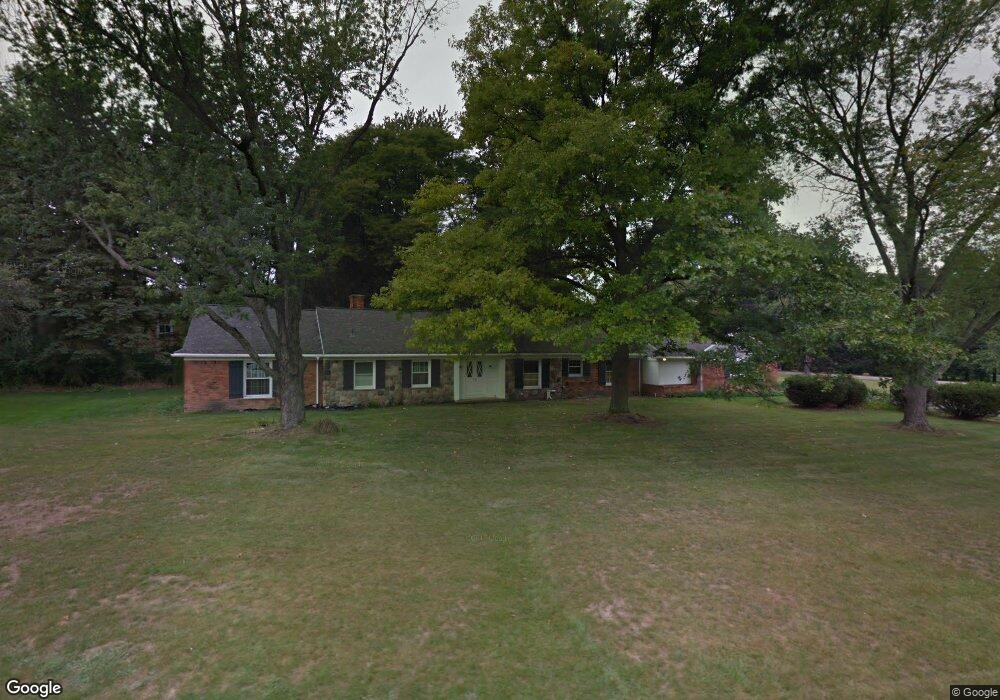 477 Thetford Ln, Bloomfield Hills, MI 48304 - photo 1