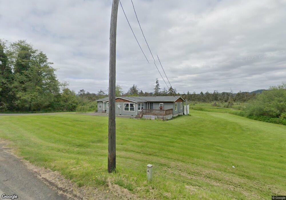 3003 Willapa Rd, Raymond, WA 98577 - photo 1