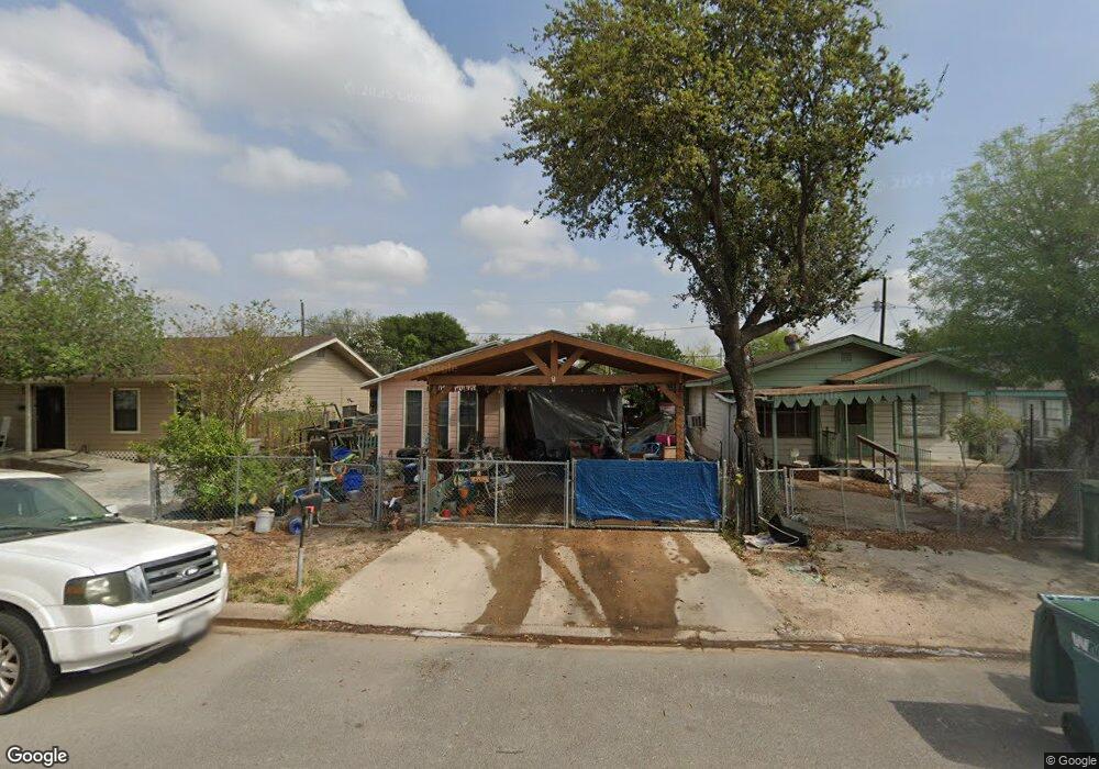 811 E Hawk Ave, Pharr, TX 78577 - photo 1