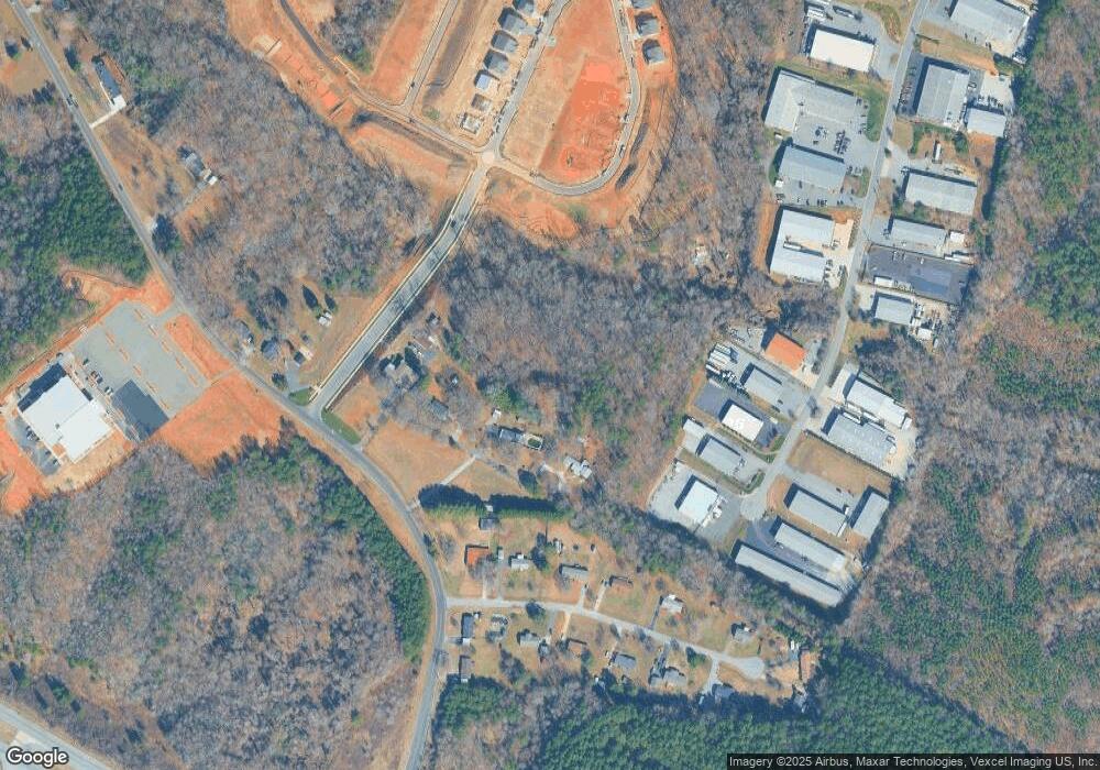 7065 Fieldcrest Ln, Denver, NC 28037 - photo 1