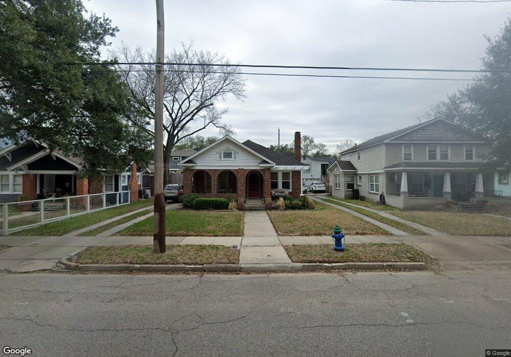 920 Pecore St, Houston, TX 77009 - photo 1