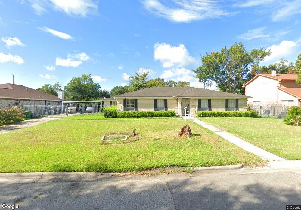 4934 Redbud St, Houston, TX 77033 - photo 1