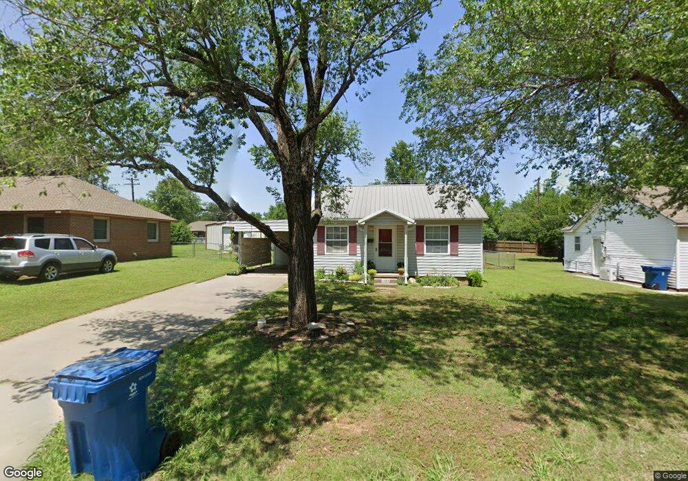 1220 E 6th St, Cushing, OK 74023 - photo 1