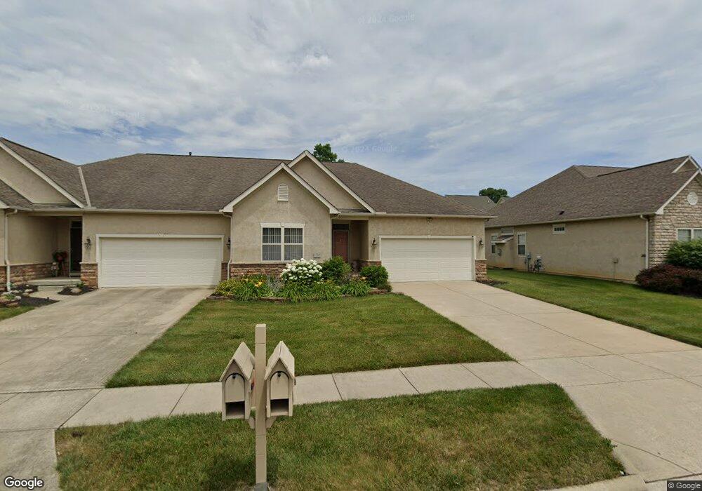 6168 Marias Point Ln, Columbus, OH 43213 - photo 1