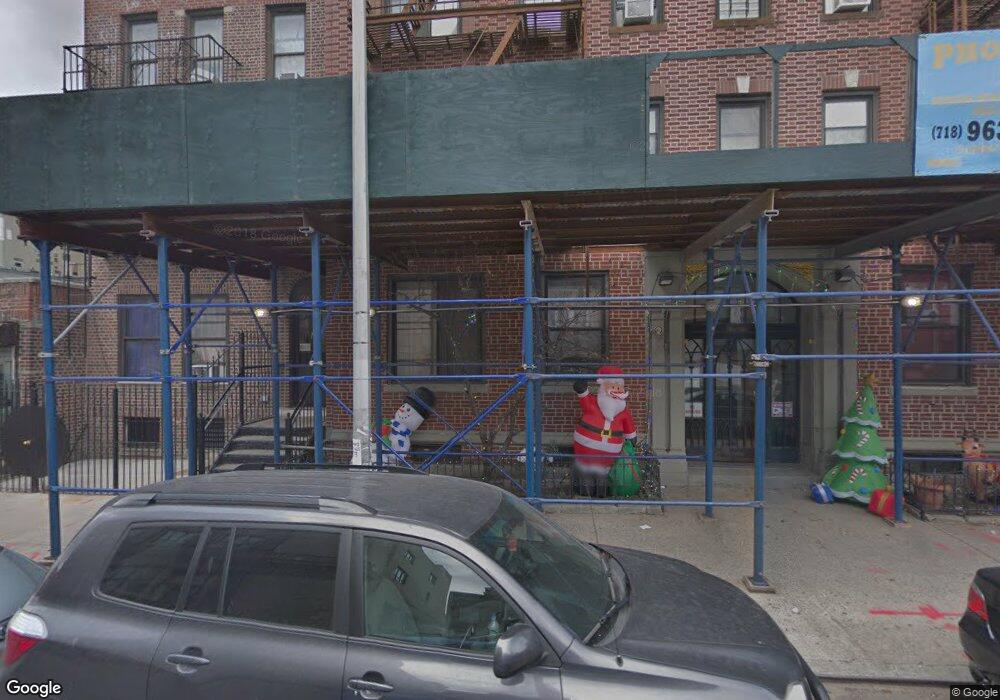 2852 35th St, Long Island City, NY 11103 - photo 1