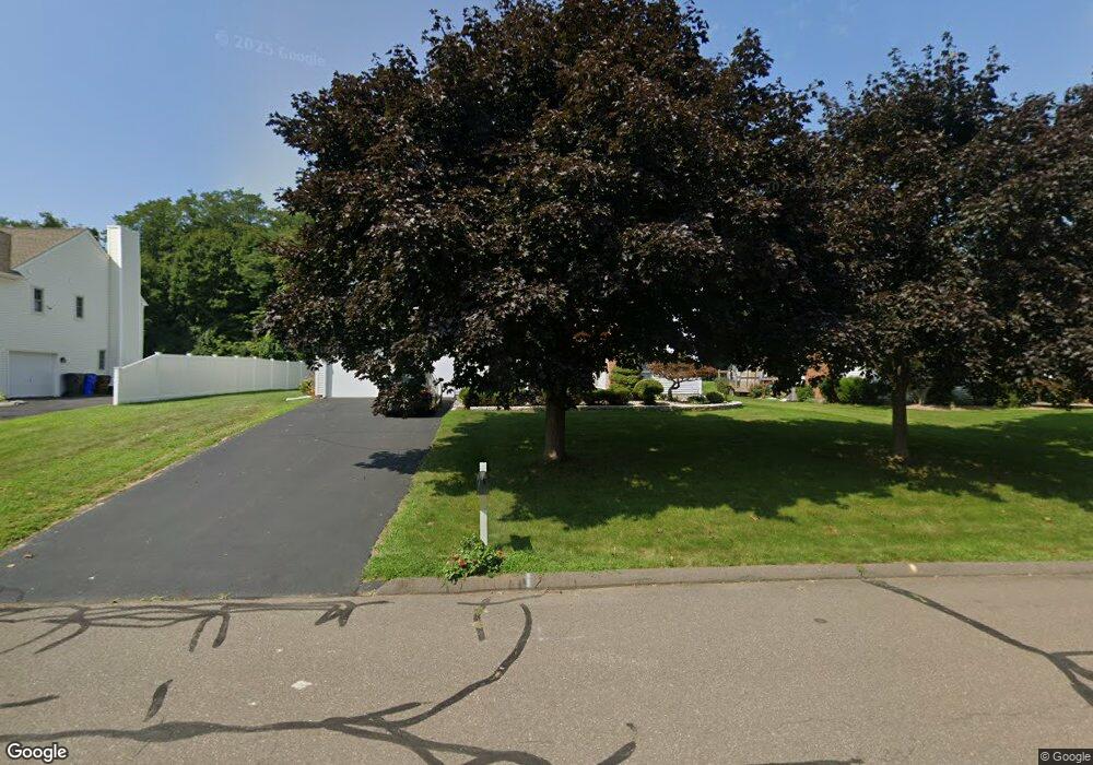 47 Kimberly Ln, Wethersfield, CT 06109 - photo 1