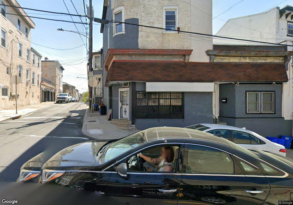 131 Green Ln unit 2R, Philadelphia, PA 19127 - photo 1