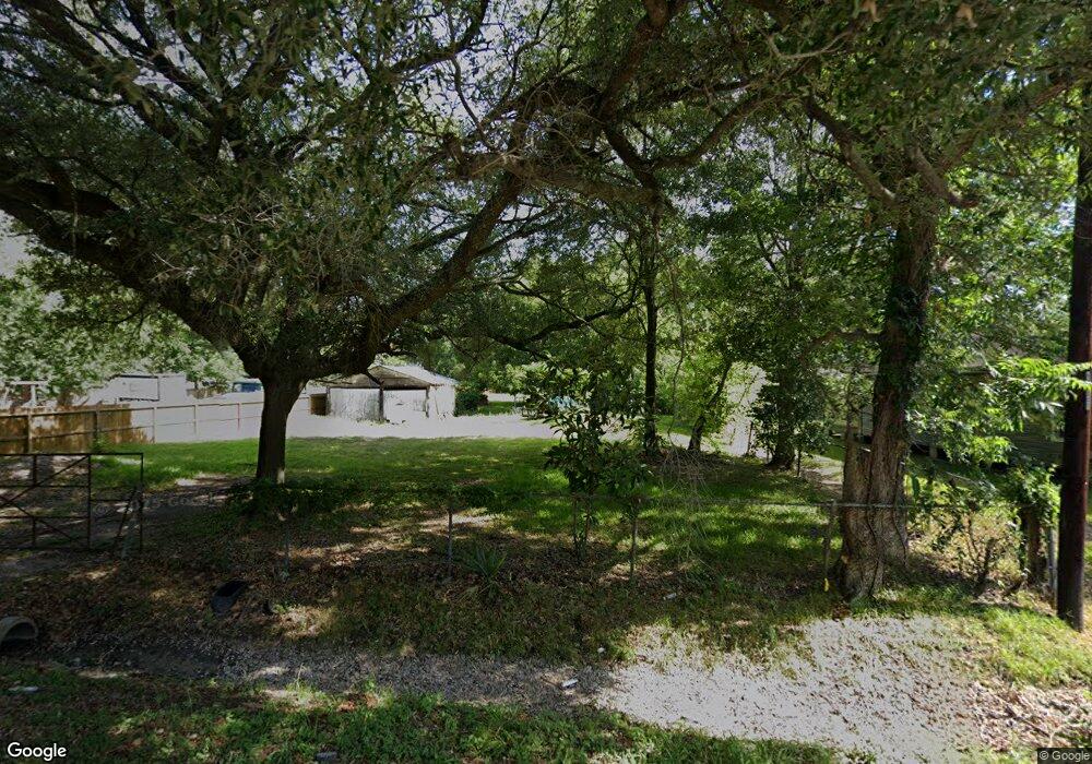 2002 Dewalt St, Houston, TX 77088 - photo 1