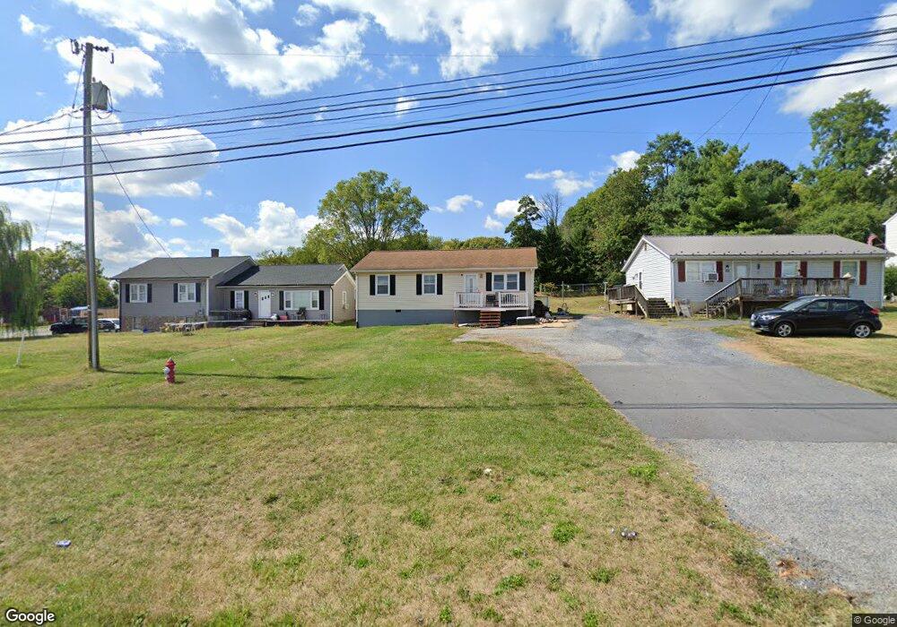 677 Lee Jackson Hwy, Staunton, VA 24401 - photo 1