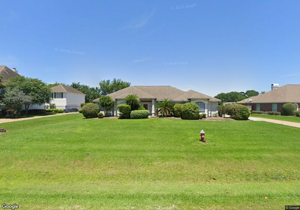 104 Oak Dr, Friendswood, TX 77546 - photo 1
