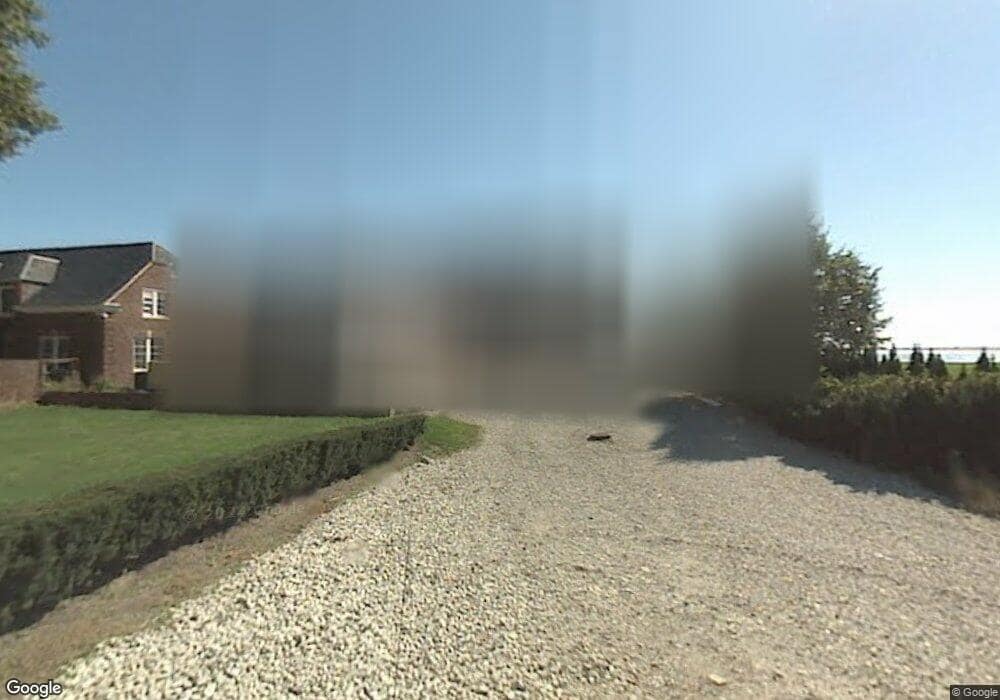 2 Jefferson Ct, Grosse Pointe, MI 48230 - photo 1