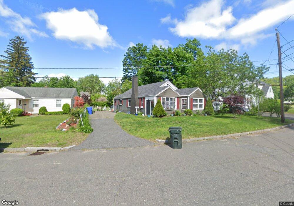 14 W Bay Path Terrace, Springfield, MA 01109 - photo 1