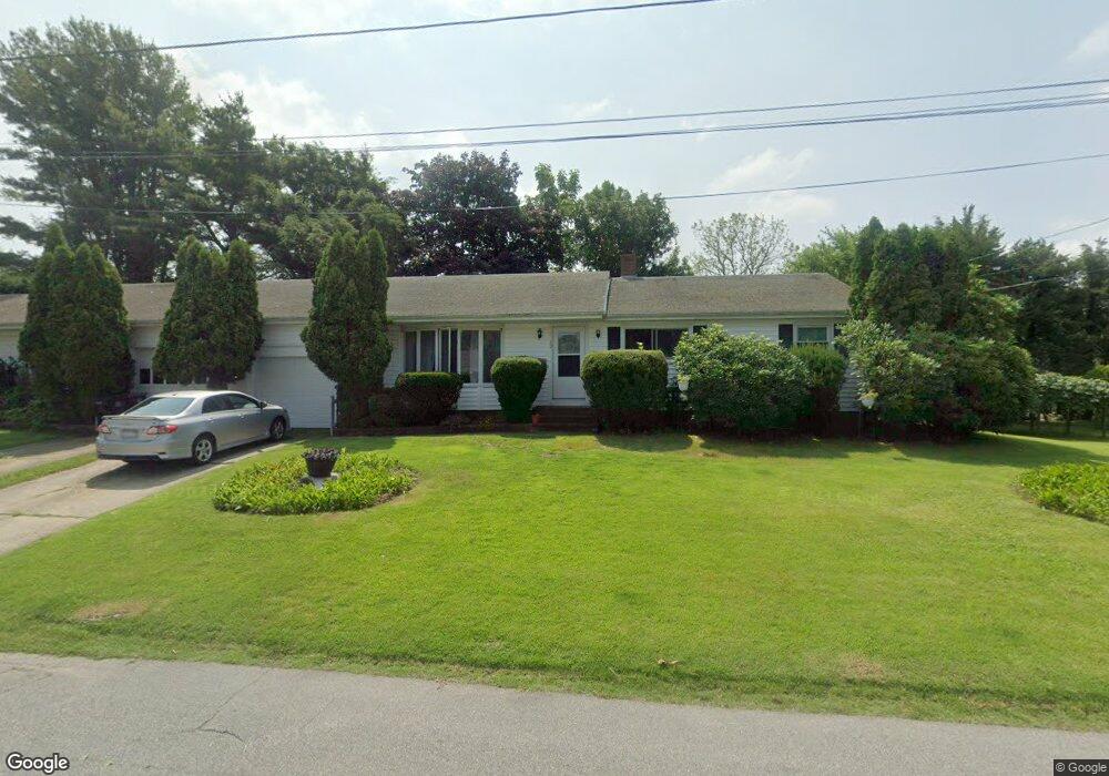 12 Linden Ln, South Dartmouth, MA 02748 - photo 1