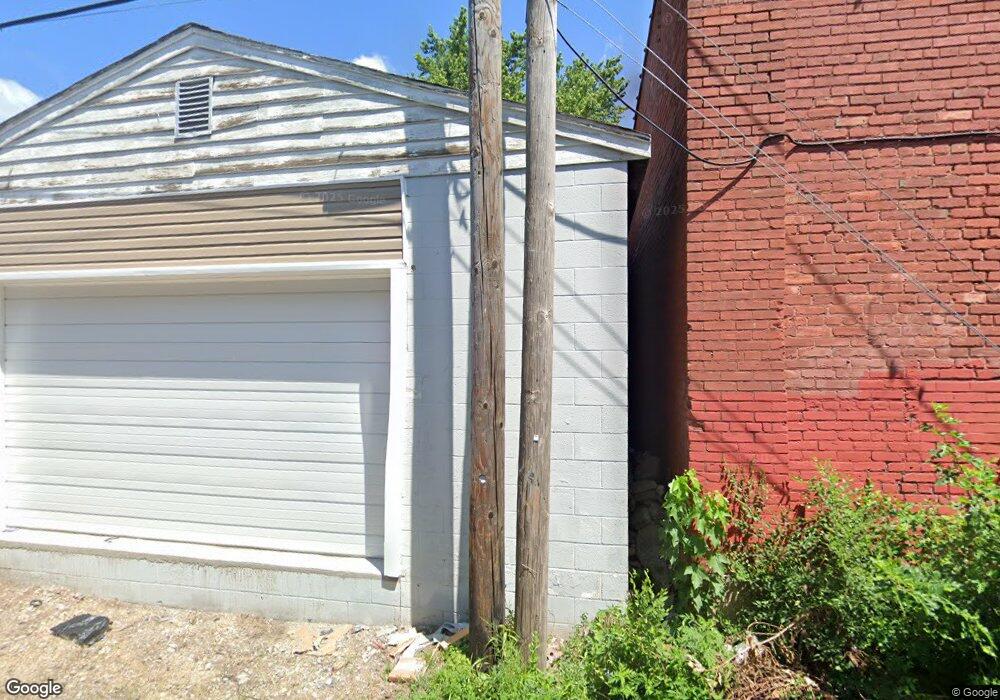 1809 W 3rd St, Davenport, IA 52802 - photo 1