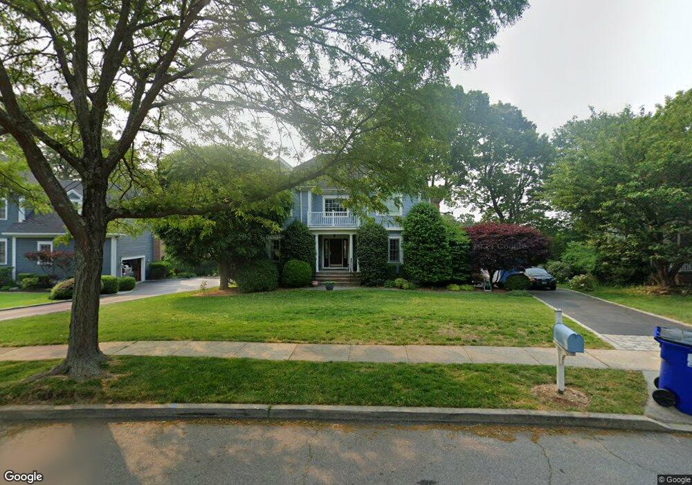 77 Mailands Rd, Fairfield, CT 06824 - photo 1