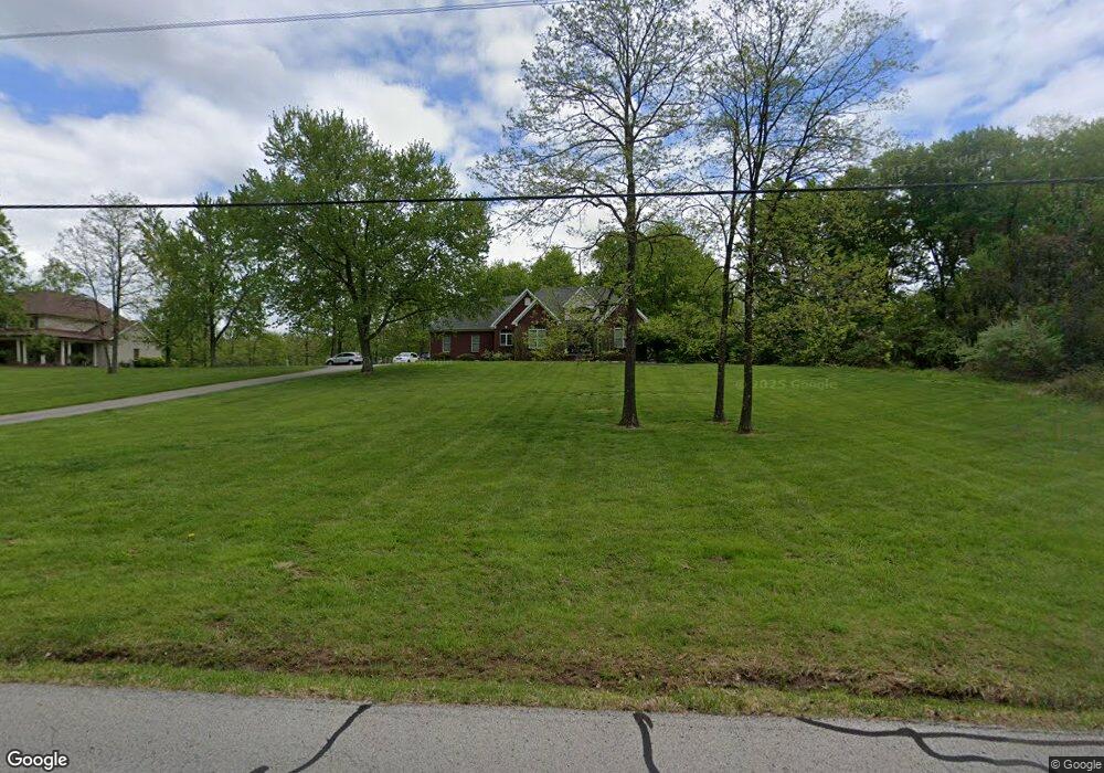 7676 N Skyline Dr, Floyds Knobs, IN 47119 - photo 1