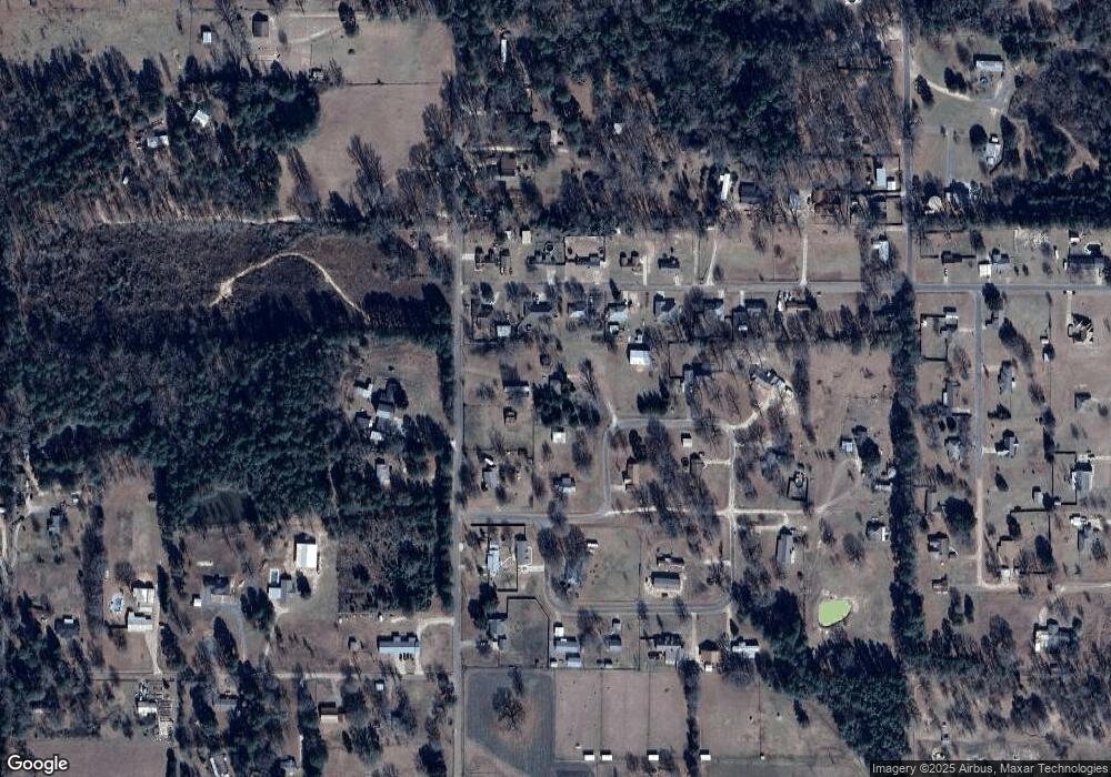 302 Garrett Dr, Texarkana, TX 75501 - photo 1