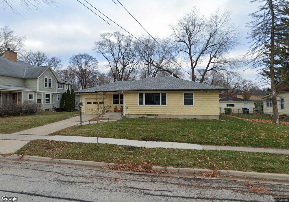 108 Division St, Algonquin, IL 60102 - photo 1