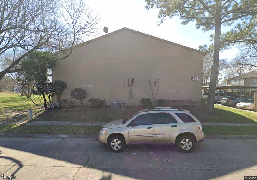 5661 Birchmont Dr unit B, Houston, TX 77091 - photo 1