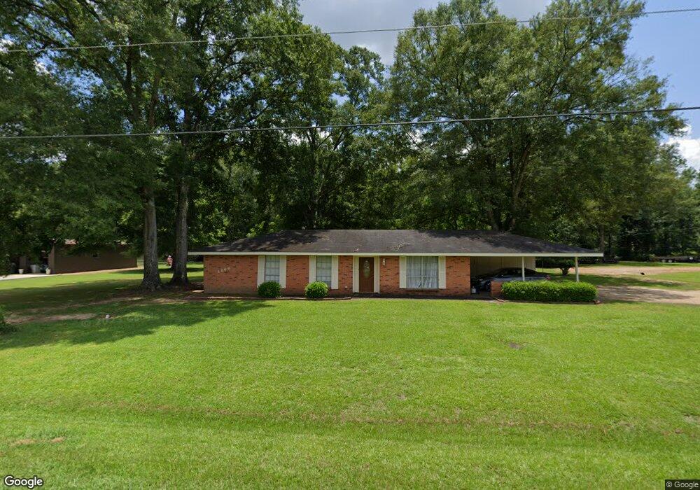 1008 Meadowbrook Ln, Tylertown, MS 39667 - photo 1