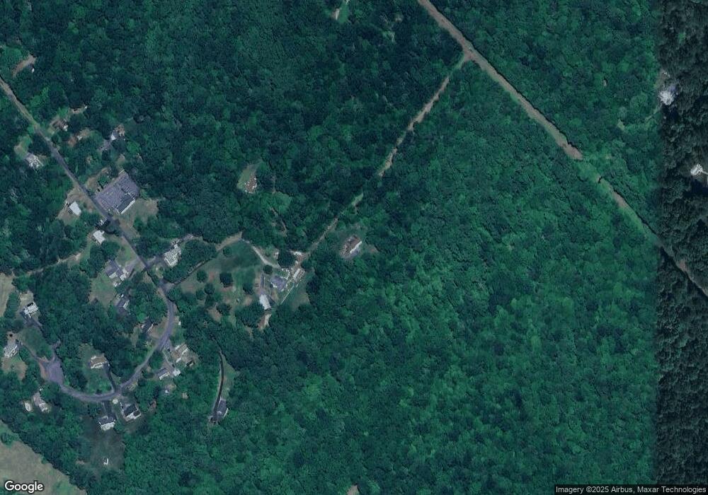 6069 Pilgrims Rest Rd, Broad Run, VA 20137 - photo 1