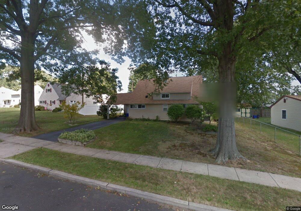 22 Rustleaf Ln, Levittown, PA 19055 - photo 1