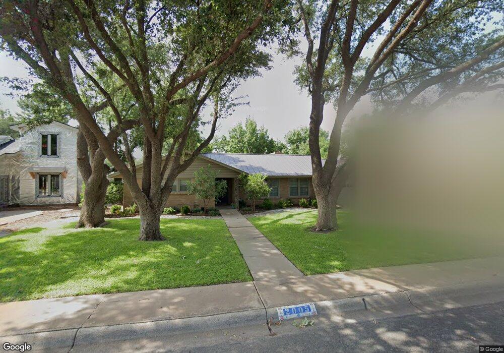 2005 Boyd Ave, Midland, TX 79705 - photo 1