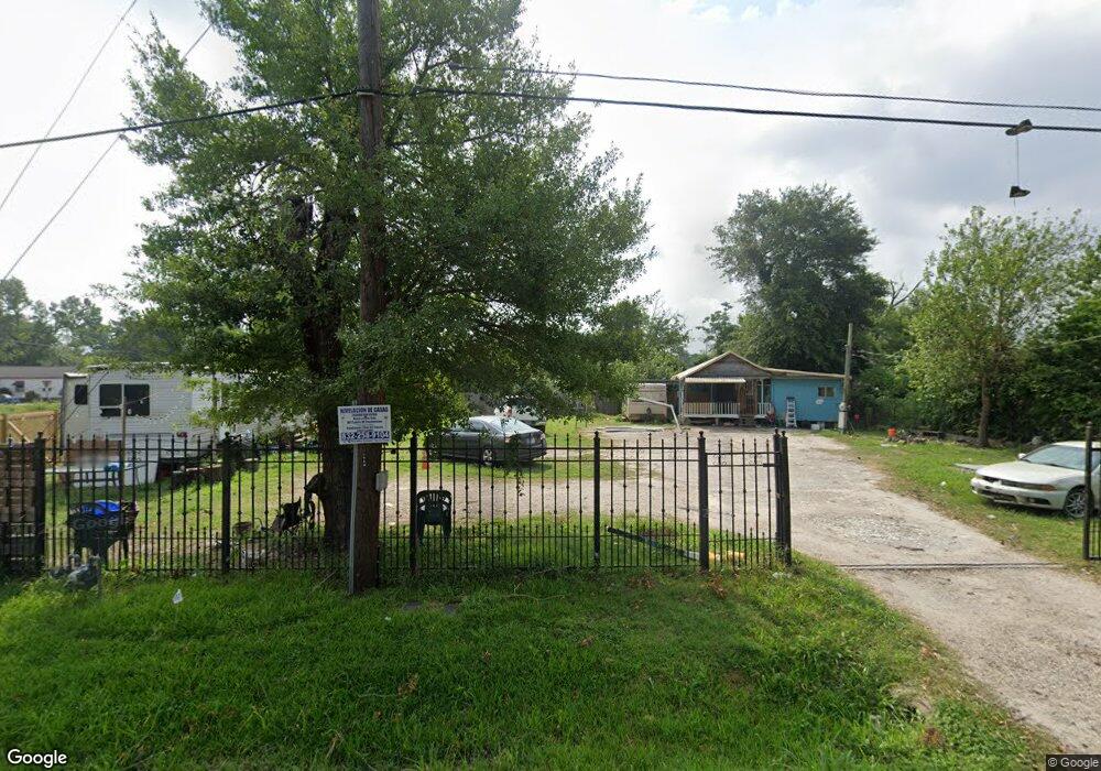 11052 Keith St, Houston, TX 77093 - photo 1