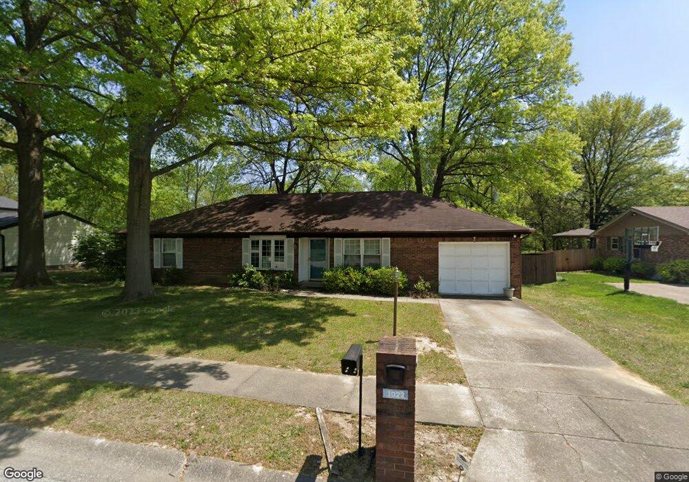 1022 Meadowview Dr, New Albany, IN 47150 - photo 1