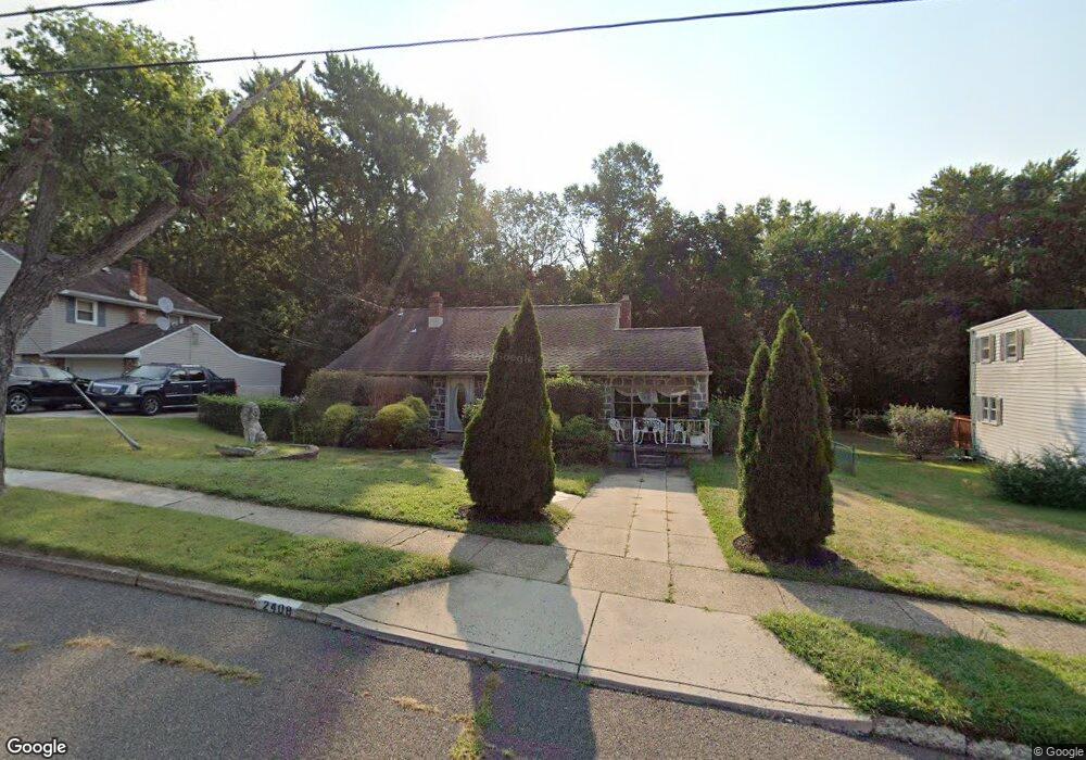 2408 S Cuthbert Dr, Lindenwold, NJ 08021 - photo 1