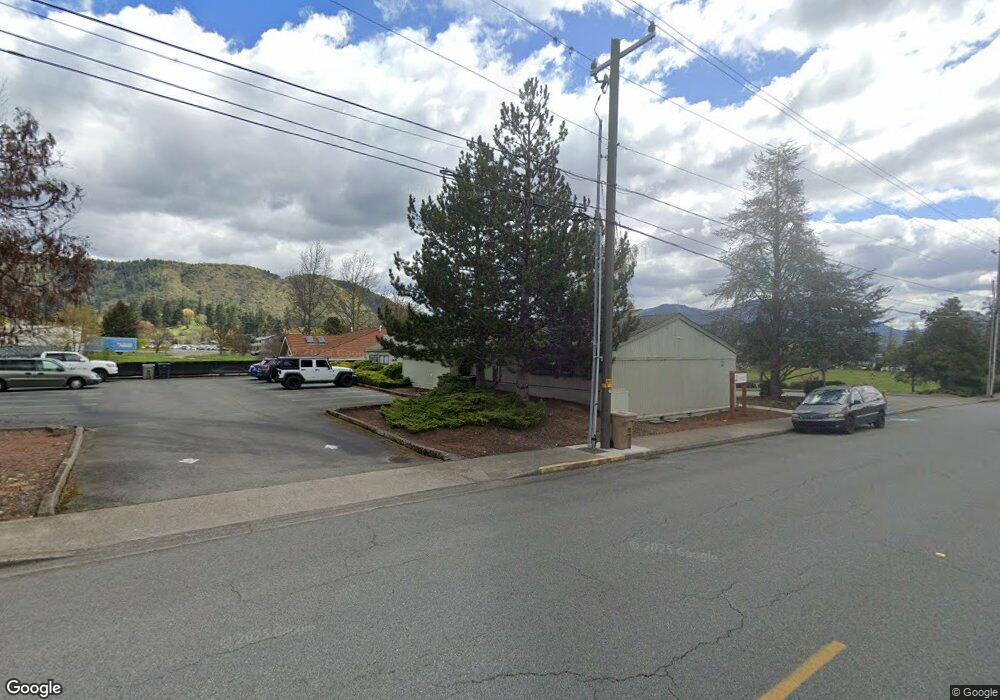 1585 NW Washington Blvd, Grants Pass, OR 97526 - photo 1