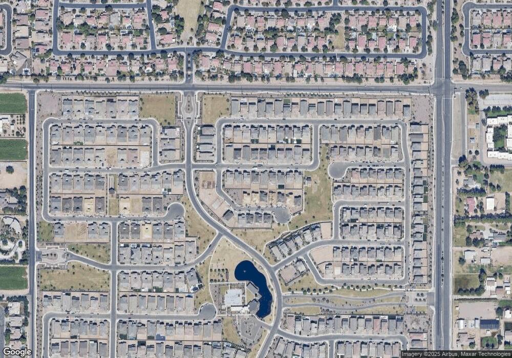 1419 E Carob Dr, Gilbert, AZ 85298 - photo 1