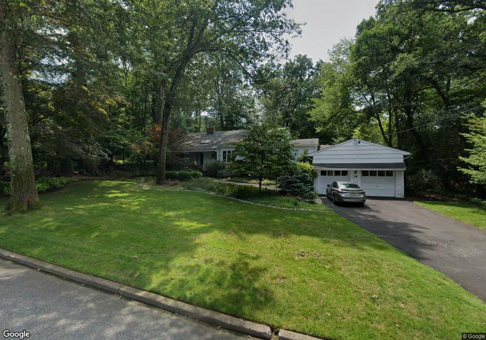 38 Edgewood Rd, Allendale, NJ 07401 - photo 1
