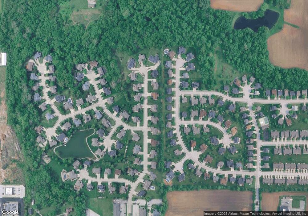 4920 Autumn Oaks Dr, Maryville, IL 62062 - photo 1