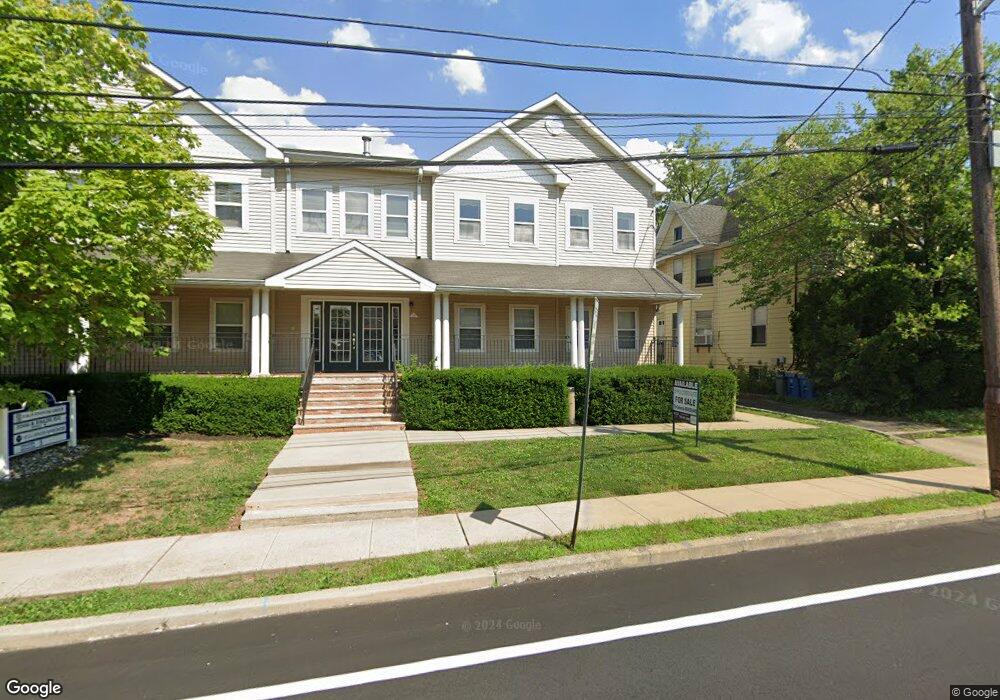 54 Grove St unit 1-B, Somerville, NJ 08876 - photo 1