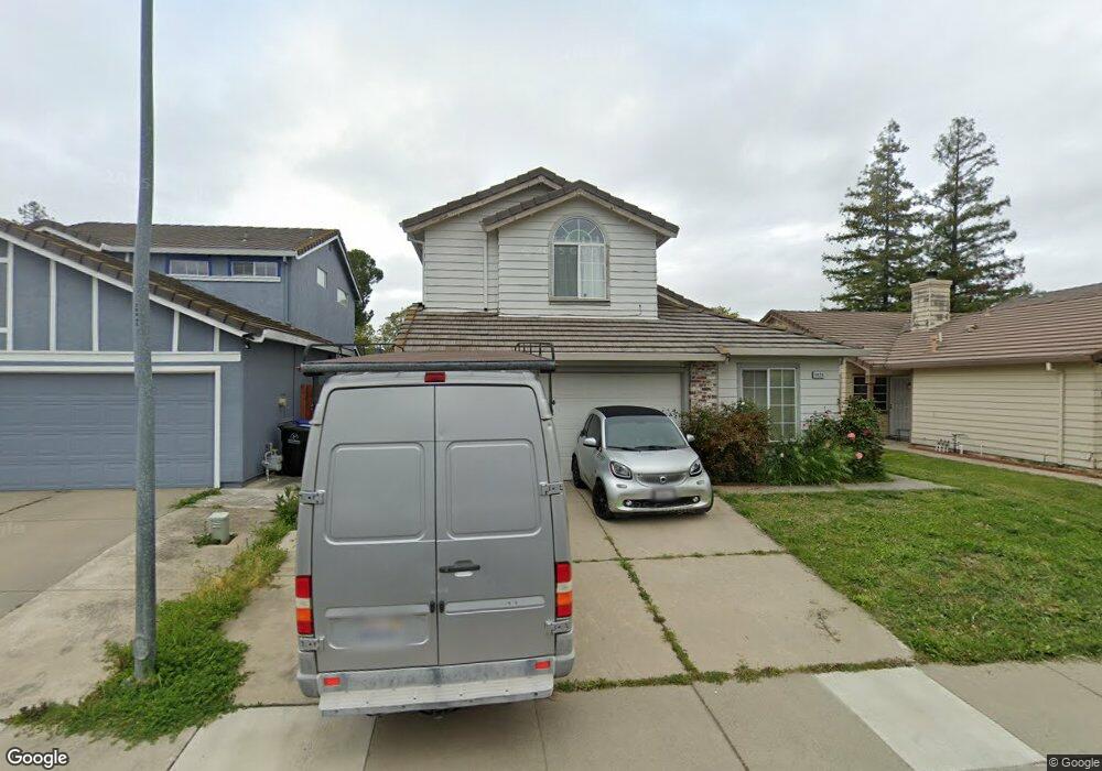 8828 Gemwood Way, Elk Grove, CA 95758 - photo 1