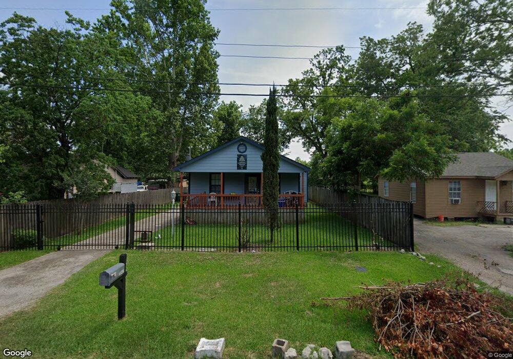 2642 Hollis St, Houston, TX 77093 - photo 1
