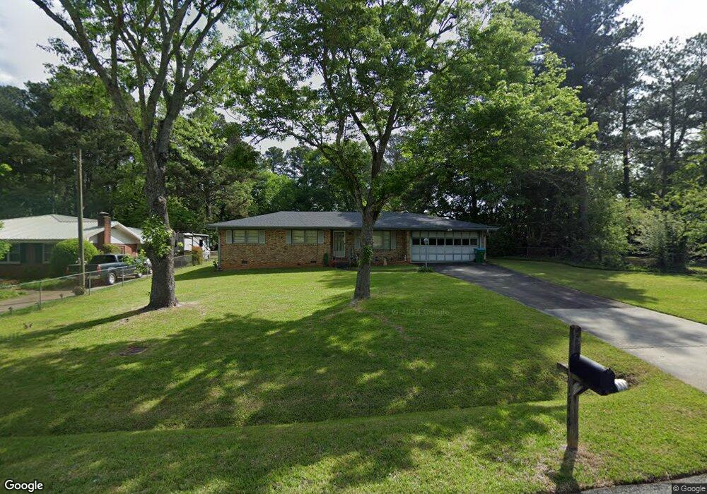 1646 Chris Ln, Stone Mountain, GA 30087 - photo 1