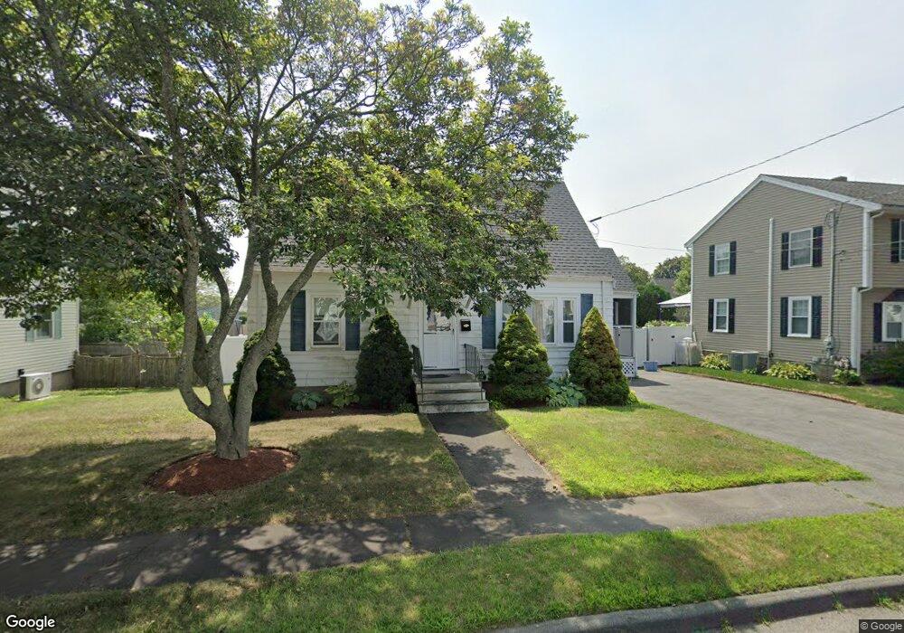 4 Charles St, Peabody, MA 01960 - photo 1