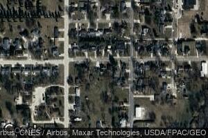 807 W 3rd St, Sumner, IA 50674