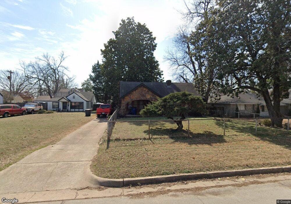 1040 E 35th Place, Tulsa, OK 74105 - photo 1