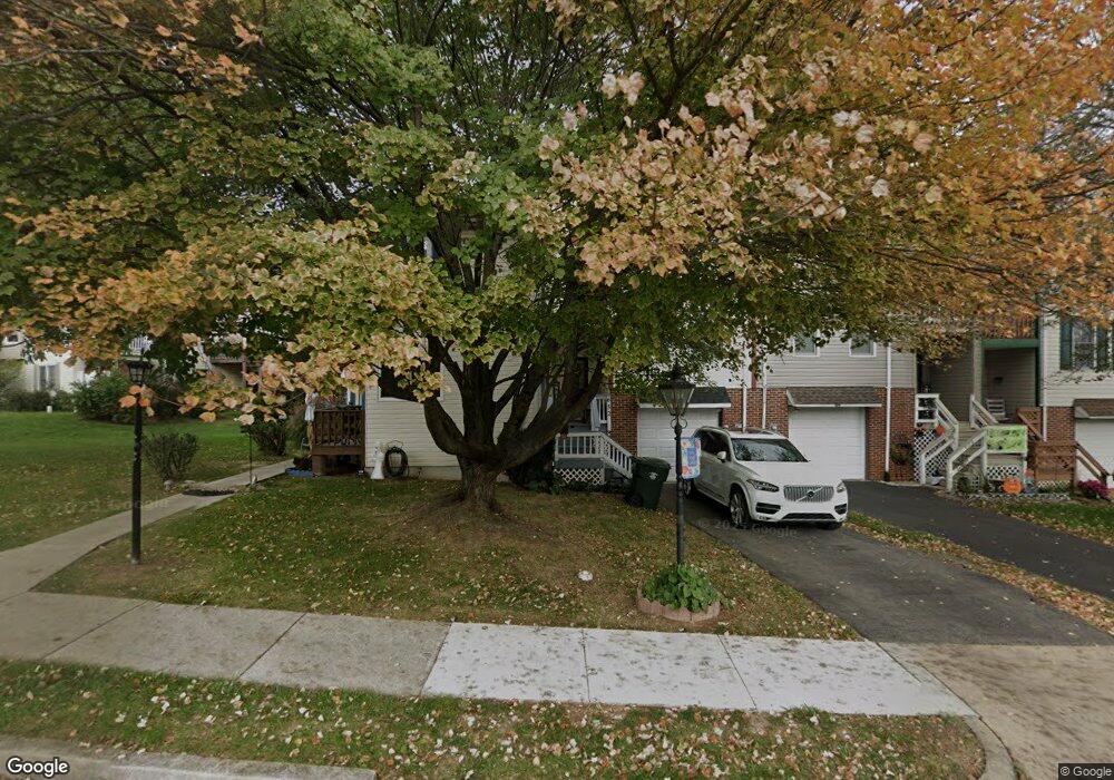 650 Knightsbridge Dr, Hagerstown, MD 21740 - photo 1