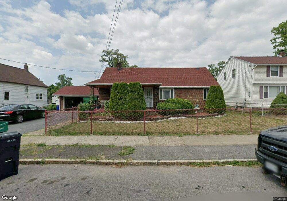 3820 Deveaux St, Niagara Falls, NY 14305 - photo 1