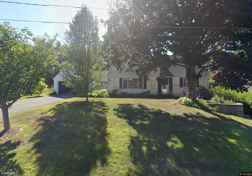 120 Van Meter Dr, Amherst, MA 01002 - photo 1