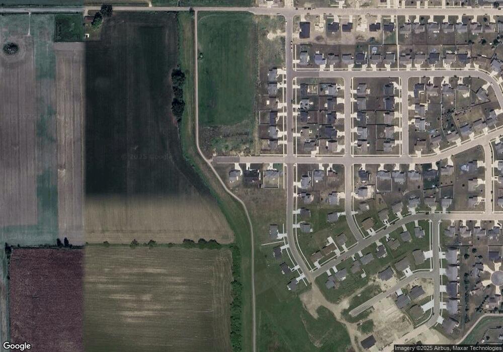 715 Badger Dr, Evansville, WI 53536 - photo 1