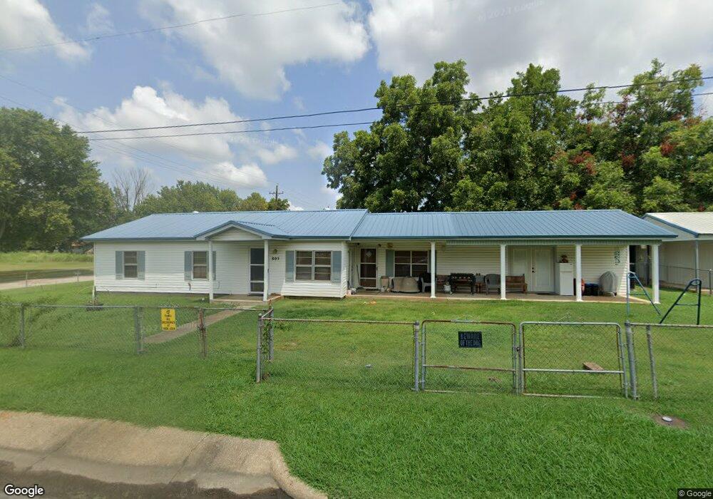 805 E Leflore St, Hugo, OK 74743 - photo 1